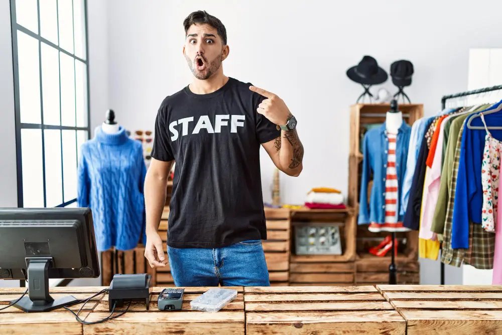 Why Custom Graphic Tees Are Popular